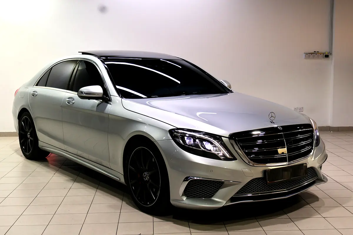 Mercedes-Benz S-Class 2017 — photo 1 of 18