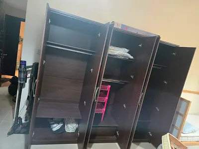 Wadrobe 6 door in excellent condition