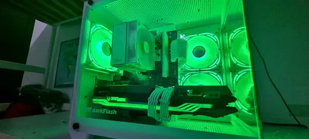 RTX 3080 , R5 3600X , 16GB RAM , 512 GB STORAGE , 1440p gaming pc