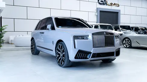 Rolls-Royce Cullinan Black Badge 2025 - GCC Specs - Warranty and service contract