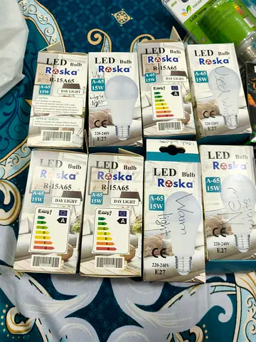 LED Bulbs 13 mixed white and warm 15 aed