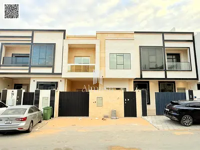 Modern villa, freehold, no service charges