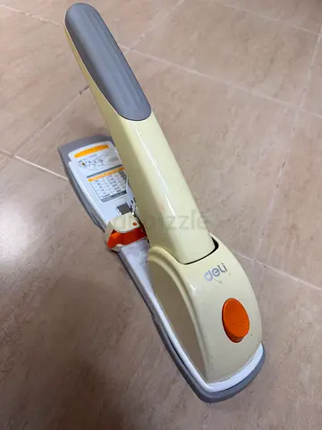 Heavy duty stapler