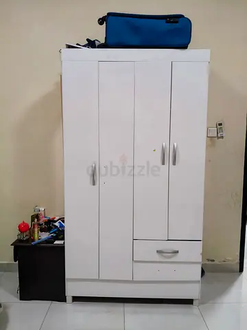 Wardrobe — AED 300