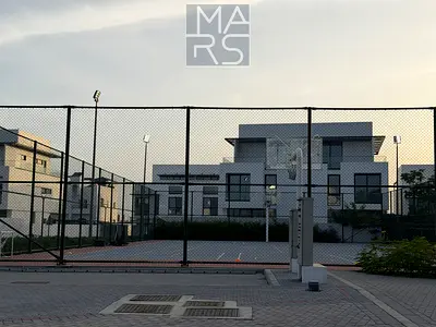 Distress Sale – Ready 4 Bedroom Villa