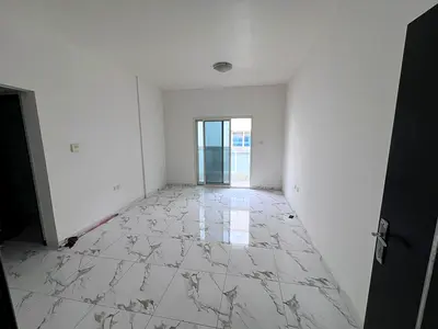 غرفة وصالة ماستر _ الراشدية 2 عجمان _ السفير مول _ ماكدونالدز _ بلكونة _ تكييف مركزي _ 30 ألف