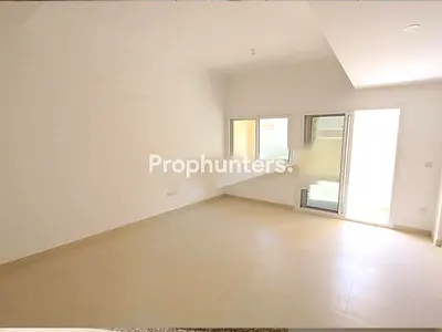 Prime location | Single row | Exclusive