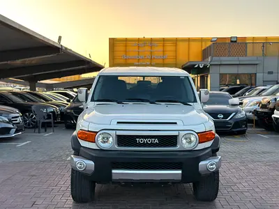 Toyota FJ Cruiser GXR 2015 - GCC Specs - Well Maintained