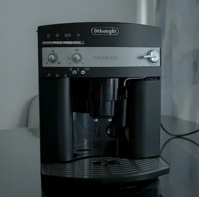 Delonghi Magnifica Coffee Machine