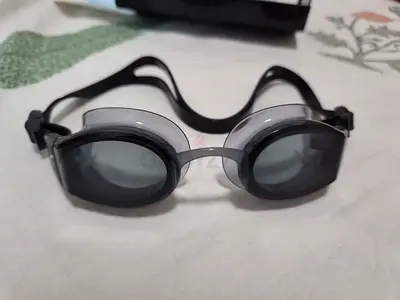 Unused Powered Swimming Glasses (-4) - Decathlon - Liwan 2