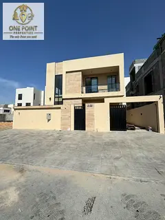Spacious 5BR Villa | Prime Location | Flexible Payments