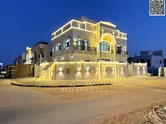 Luxury villa for sale in Al Helio 2 - Elegant design featuring 5 spacious bedrooms and ultra-luxurio