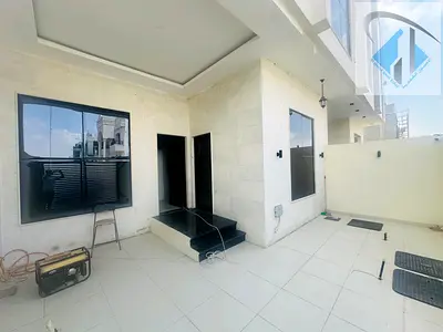 3floors Including registration fees 5bed villa best finished