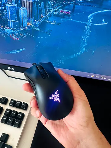 Razer DeathAdder V2 Mini Gaming Mouse, 8500K Dpi Optical Sensor Switch, 62g, Chroma RGB | قيمنق ماوس