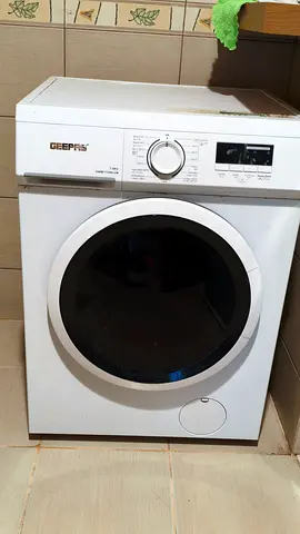 My Geepas front-load washer/dryer