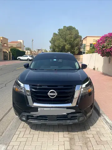 GCC NISSAN PATHFINDER SV 2024