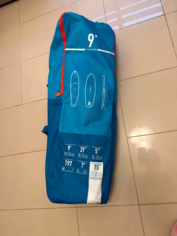 INFLATABLE STAND-UP PADDLEBOARD