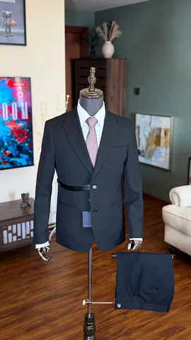 Louis Vuitton Mens Black Formal Two-Piece Suit — Excellent Condition