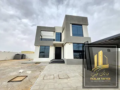 Grand Elegant Modern Villa : Expansive Luxury In Every Corner