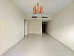 LAVISH 2BHK WITH BALCONY ON PRIME LOCATION OPEN FREE CAR PARKING FOR ASIAN FAMILIES ONLY