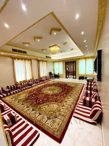 فيلا مثالية تجمع بين الفخامة والخصوصية والموقع الاستراتيجي والسعر المميز