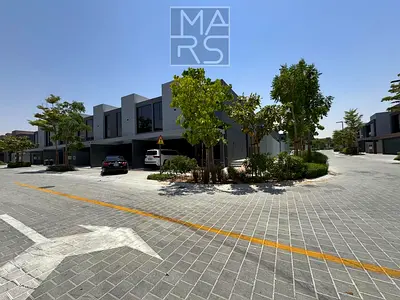 A Modern Sanctuary | Forest-Inspired Lifestyle | Smart Home Features | Corner 3 Bedroom