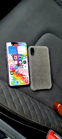 iPhone x 256gb (black) - used neat condition with Original case