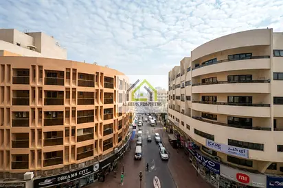 Affordable Studio | Balcony | Parking | Near Metro