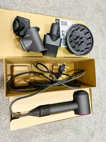 Dyson Supersonic hair dryer with diffuser  styling attachments