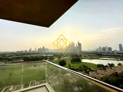 Full Golf Facing | Chiller Free | Viewings anytime