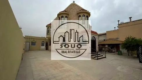 Luxury 7BR Villa | Grand Living with Premium Space