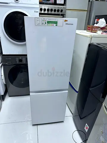 Hisence small refrigerator bottom freezer same like a new condition