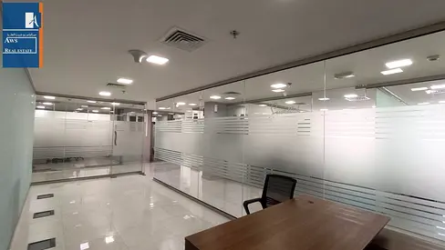 Executive Offices Available with Professional Utilities