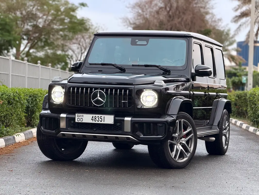 Mercedes-Benz G-Class 2025 — photo 1 of 18