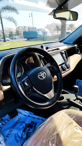 2015 Toyota RAV 4 — фото 16