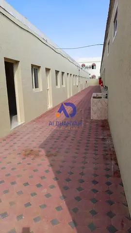 للبيع سكن عمال في منطقة الصجعة الصناعية – الشارقة