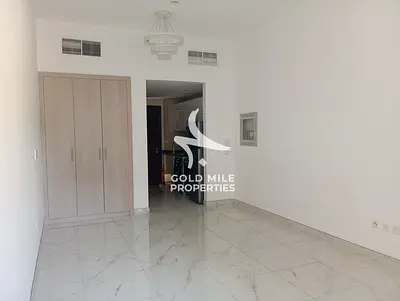 1 Month free | Spacious Layout | Ready to Move | With Kitchen Appliances