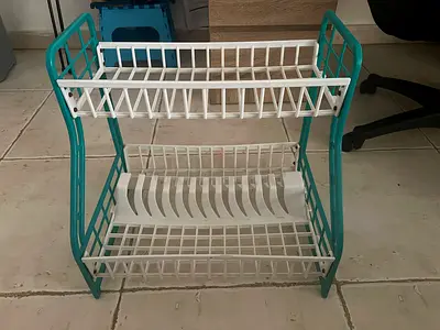 Plate and glass storage stand