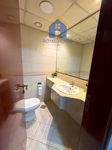 للبيع ثلاث غرف نوم مع موقف سياره اطلاله خلفيه بالمجاز3