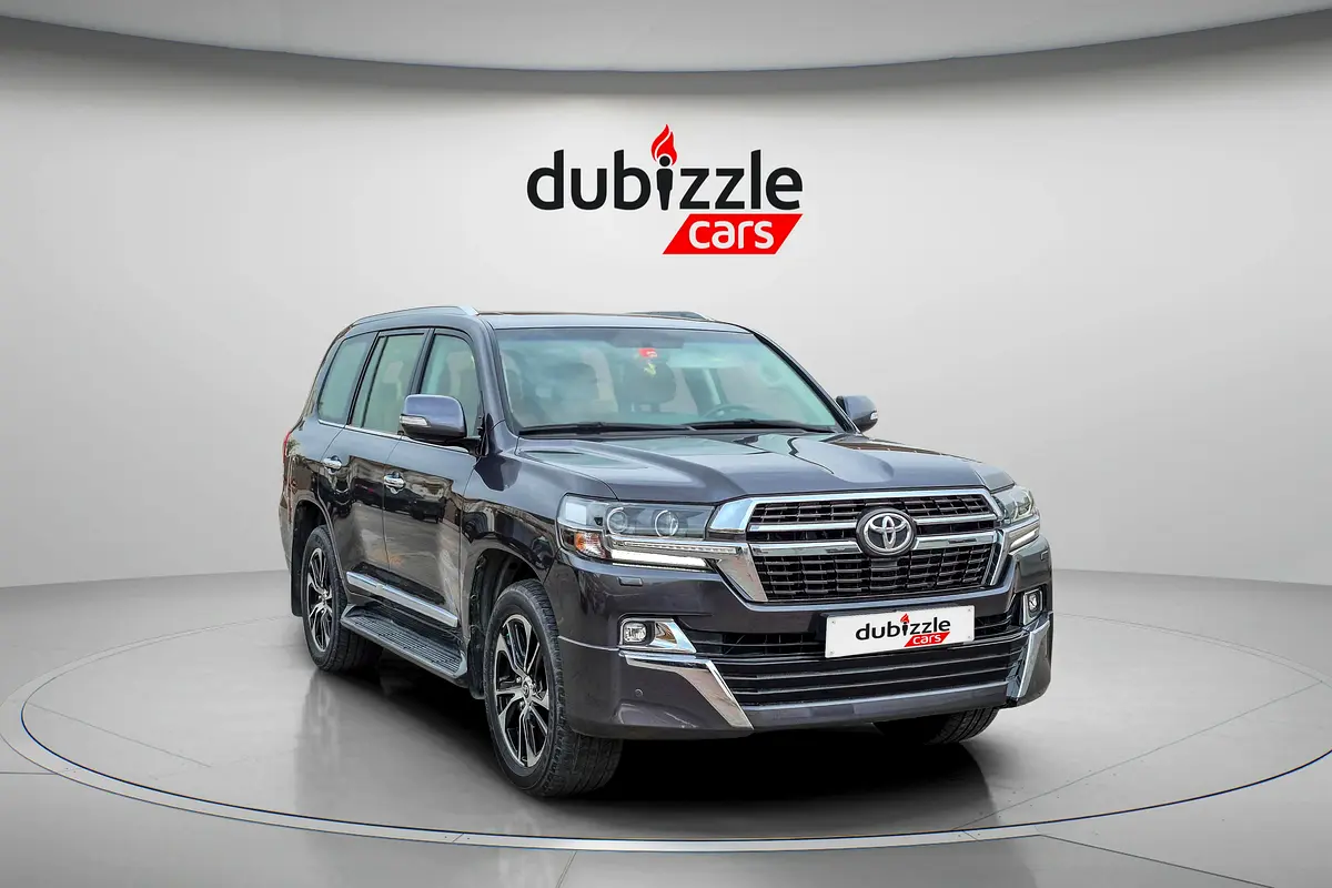 Toyota Land Cruiser 2021 — photo 1 of 14