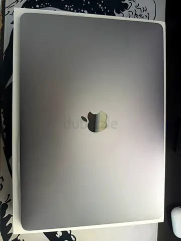 MacBook Pro 13-inch 2017 Touch Bar i5 3.1GHz 8GB 256GB