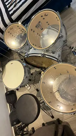Pearl Drums