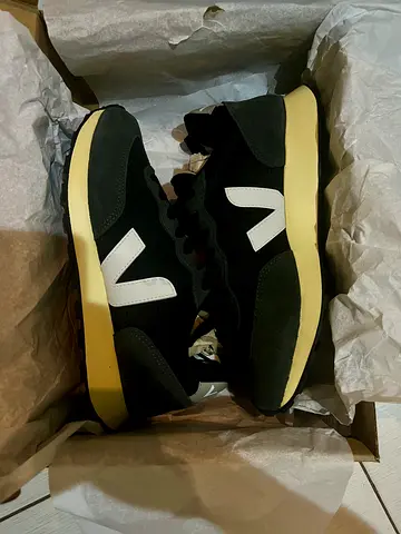 Veja Shoes Eur37