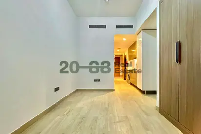 Open Layout l Easy Access l Premium Finishes