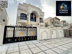 Classic two-story villa with a roof terrace, 6 master bedrooms, electricity and water included, free