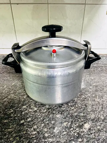 Home Maker Aluminum Pressure Cooker 12 L - قدر 12 لتر ضغط بحالة ممتازة