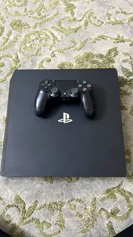 PS4 Pro 1TB with Controller