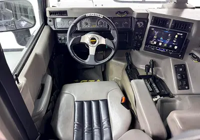 2002 Hummer H1 照片 11