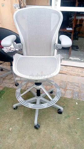 remastered Herman miller chairs size B