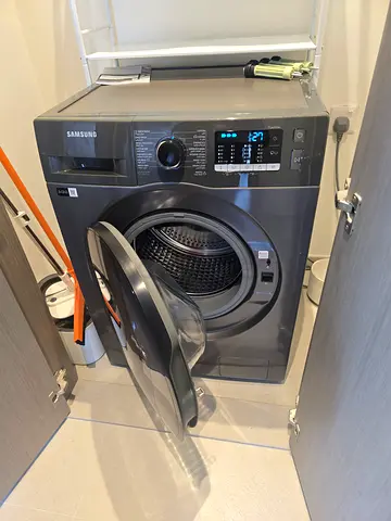 Samsung 8kg Washer 6kg dryer 2in1 Washer dryer